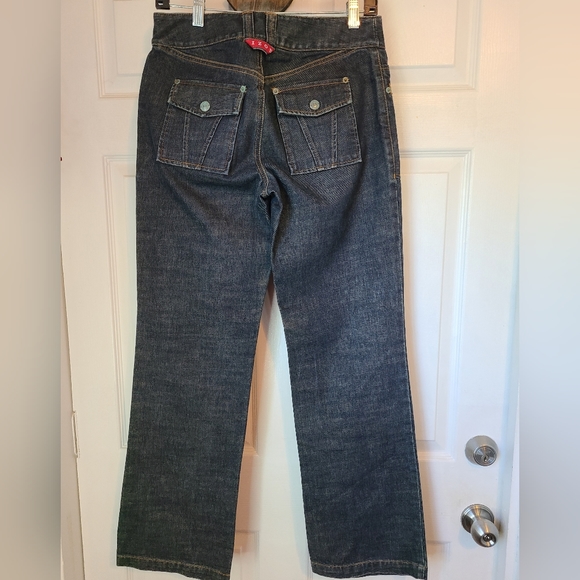 IZOD Woman's Traditional Denim Blue Jeans,  Size: 6 Color: Blue - Picture 13 of 14